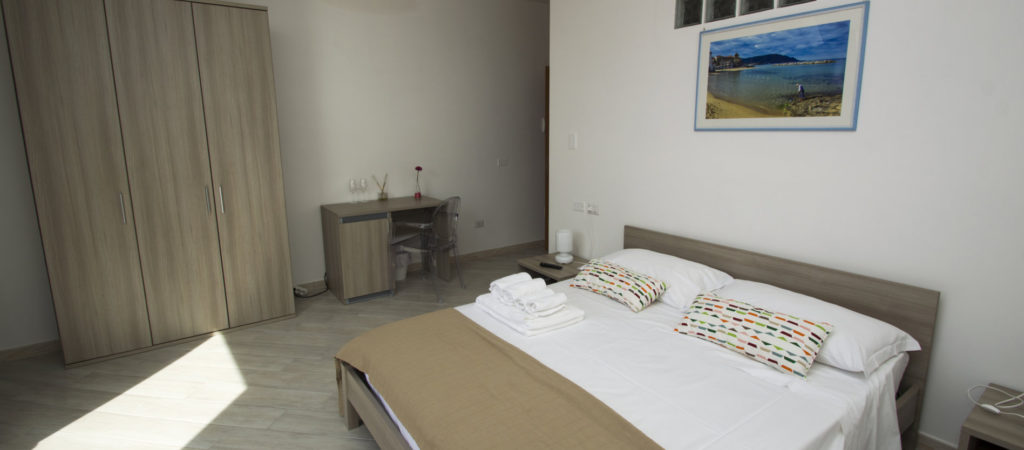 camera vista mare_2